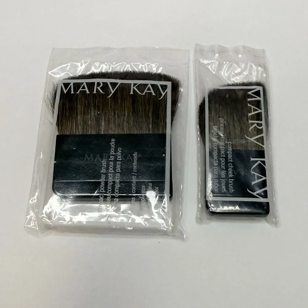 Mary Kay Bronze 3 Foundation + Mineral Powder Bronze 3 + 2 MK Brushes Lot New
